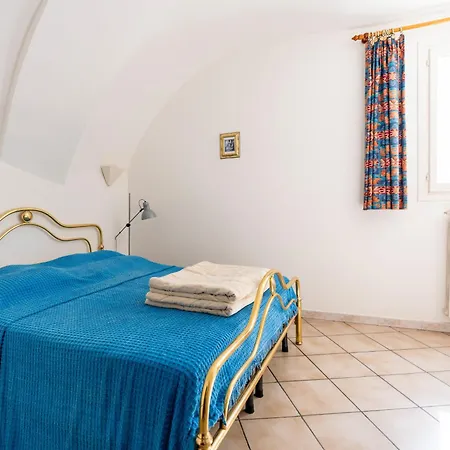 Gartenwohnung By Interhome